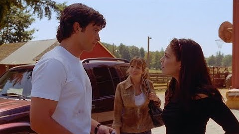 Smallville || Gone 4x02 (Clois) || Clark Realizes Lois & Lana Have Met [HD]