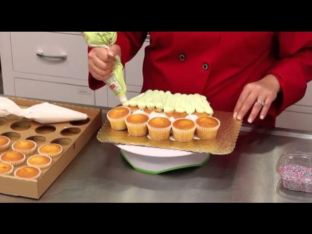 How to make pull-apart football cupcakes - video Dailymotion