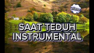 Instrument piano saat teduh