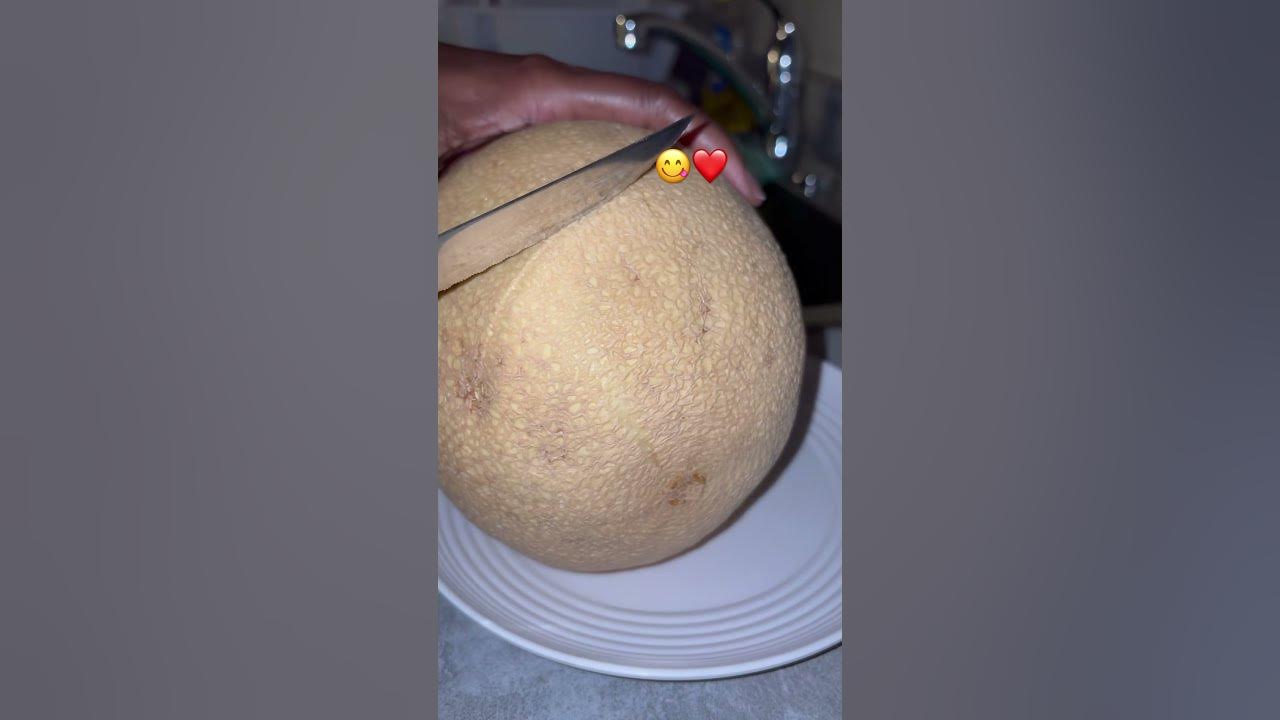 Cutting#🍈#fruit#sweet#tasty#satisfying#subscribe! #music