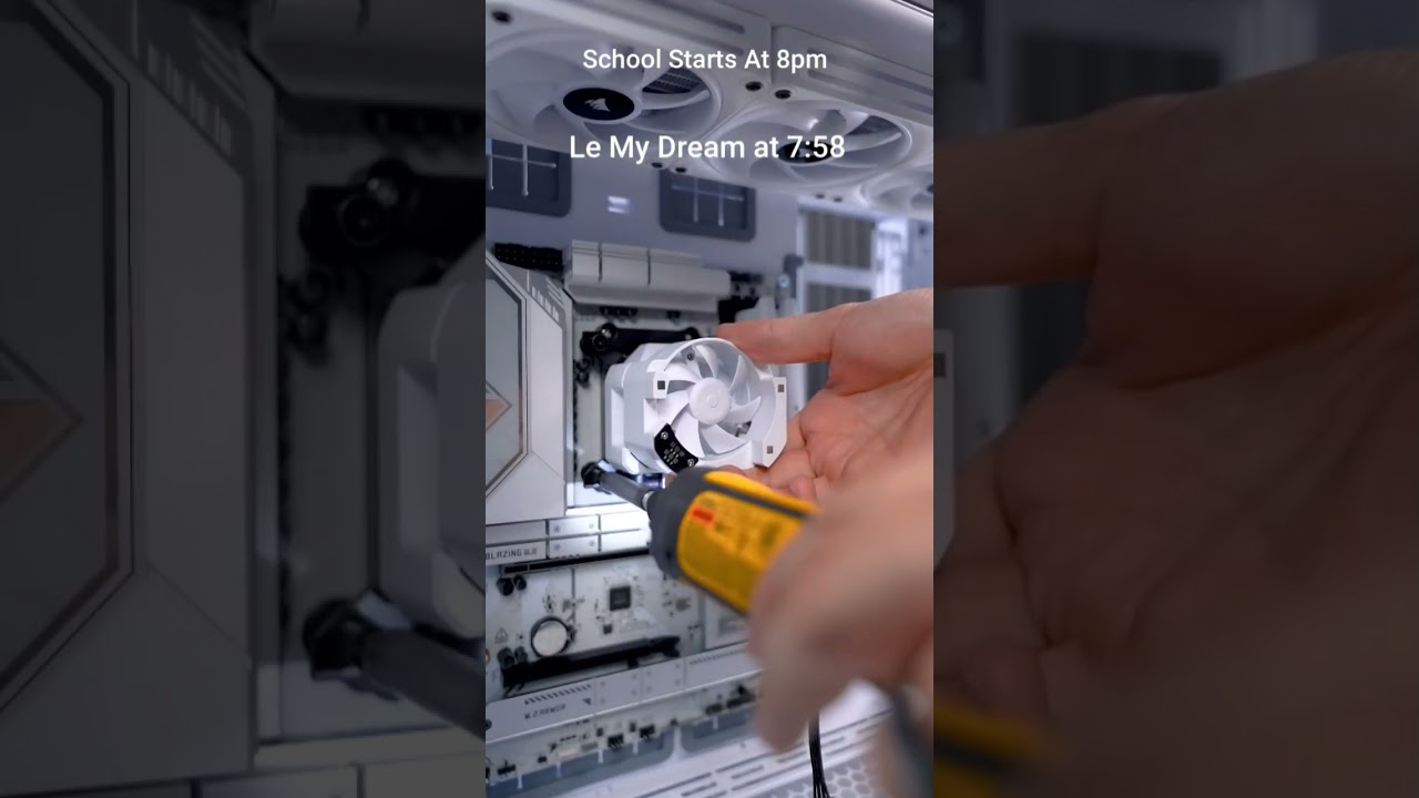 School starts at 8pm le my dream at 7:58