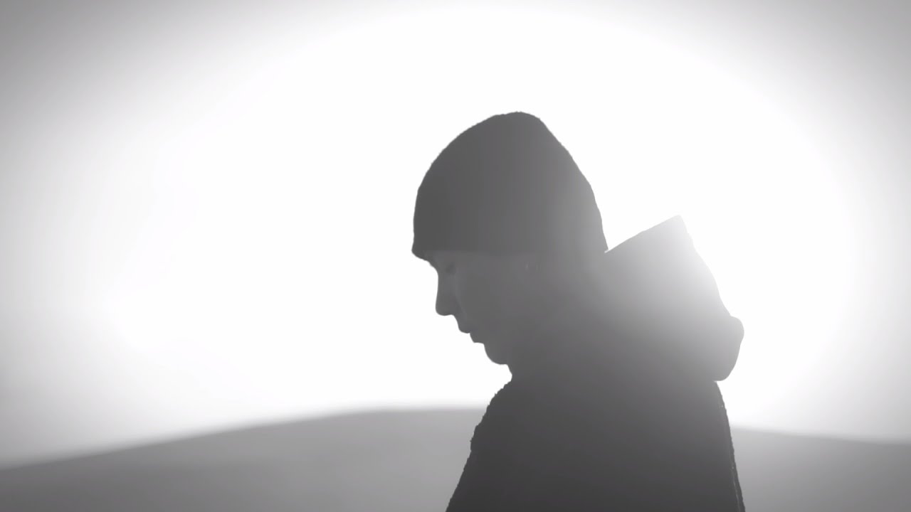 Yngrma - Ene biyeer (Official Music Video)