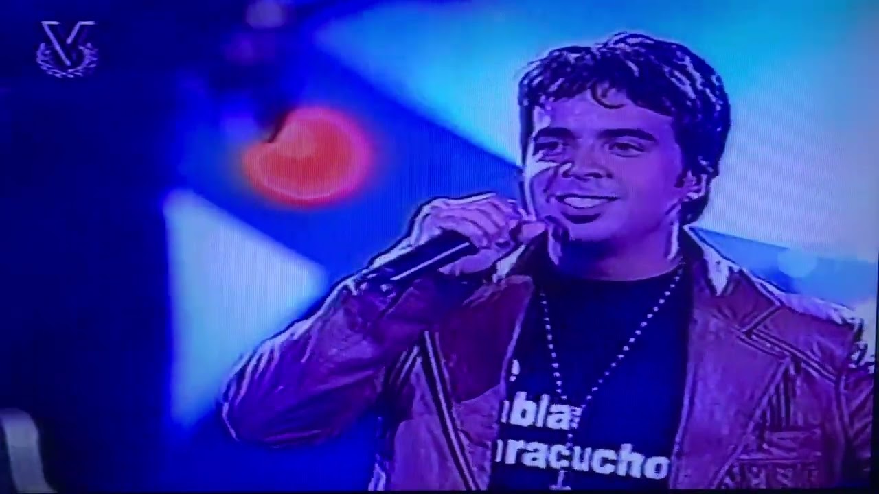 Luis Fonsi en el Festival de la Orquidea - 2005