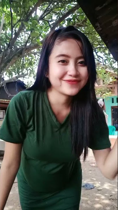 Ngintip mama goyang tiktok
