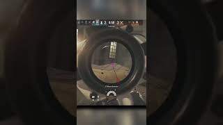 very subtle glare effect #shorts #siege #funny #siegex #gaming