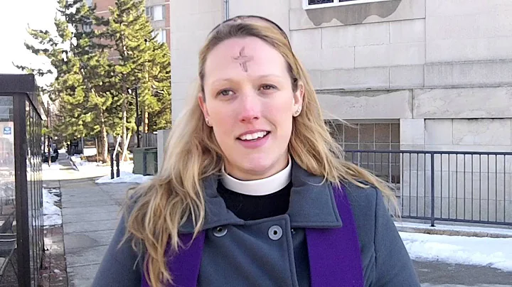 Ashes to Go - The Rev. Canon Sara Shisler, Cathedr...