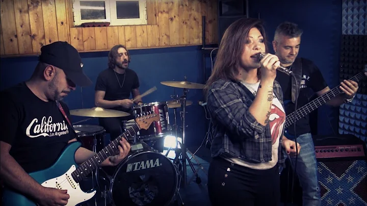 You oughta know - Tita Savarese -