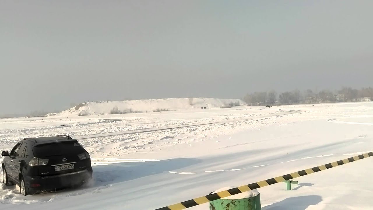 Slalom на машине