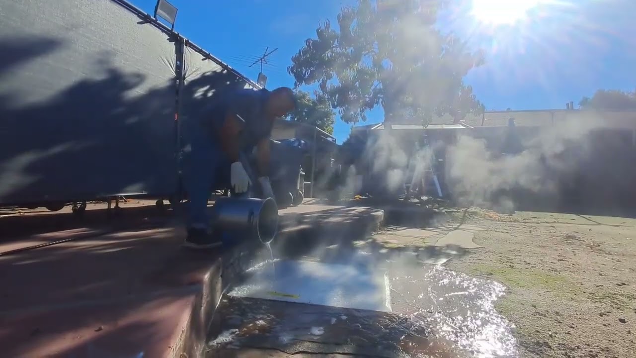 Cooking Live Crab 11-22-2025