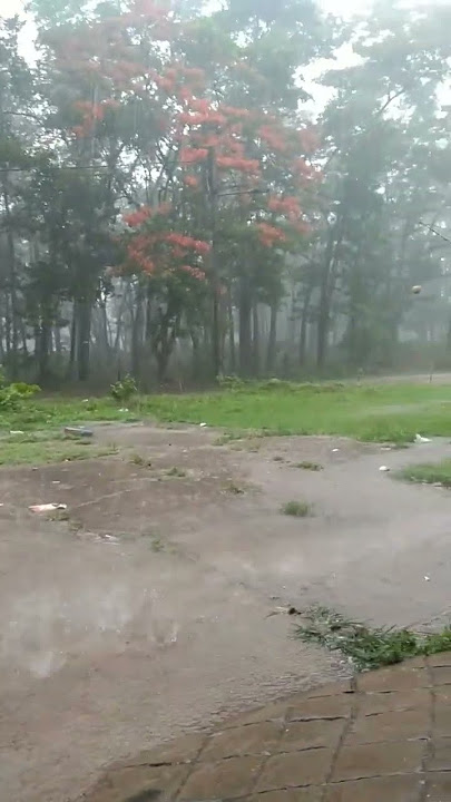 Hard is raining in laos