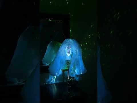 Halloween projector illusion