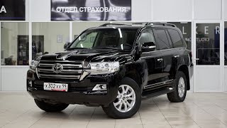 Toyota Land Cruiser 200 2016 чёрный на чёрном