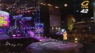 20061231 梁靜茹 台北最high新年城 小手拉大手 Endless Love(&品冠).mpg