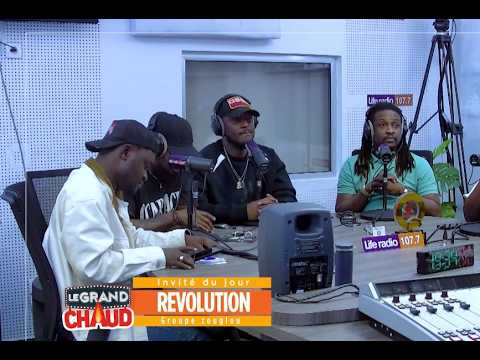 🔥 The Révolution group opens up...