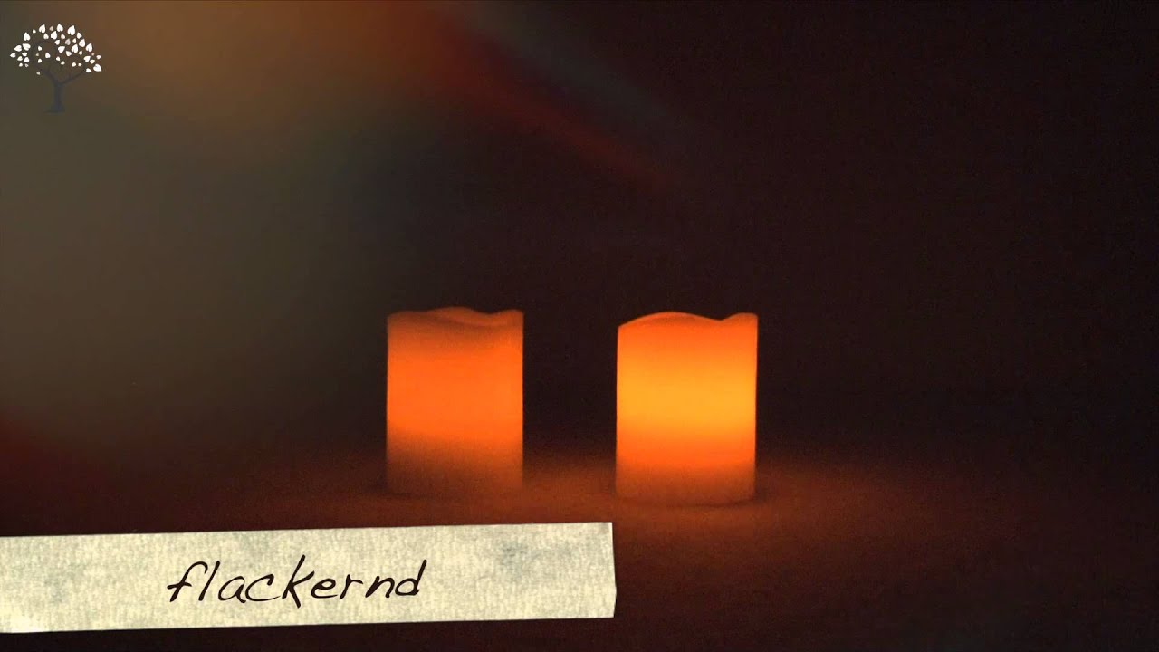 LED-Leuchtkerzen aus Echtwachs, creme-weiss, flackernd im Doppelpack Artikel-Nr. 066 27