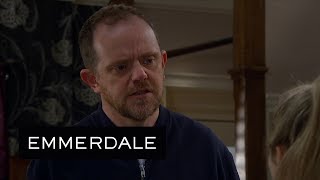 Download lagu Emmerdale Dan Breaks Down In Front of Amelia Emmerdale Dan Breaks Down In Front of Amelia