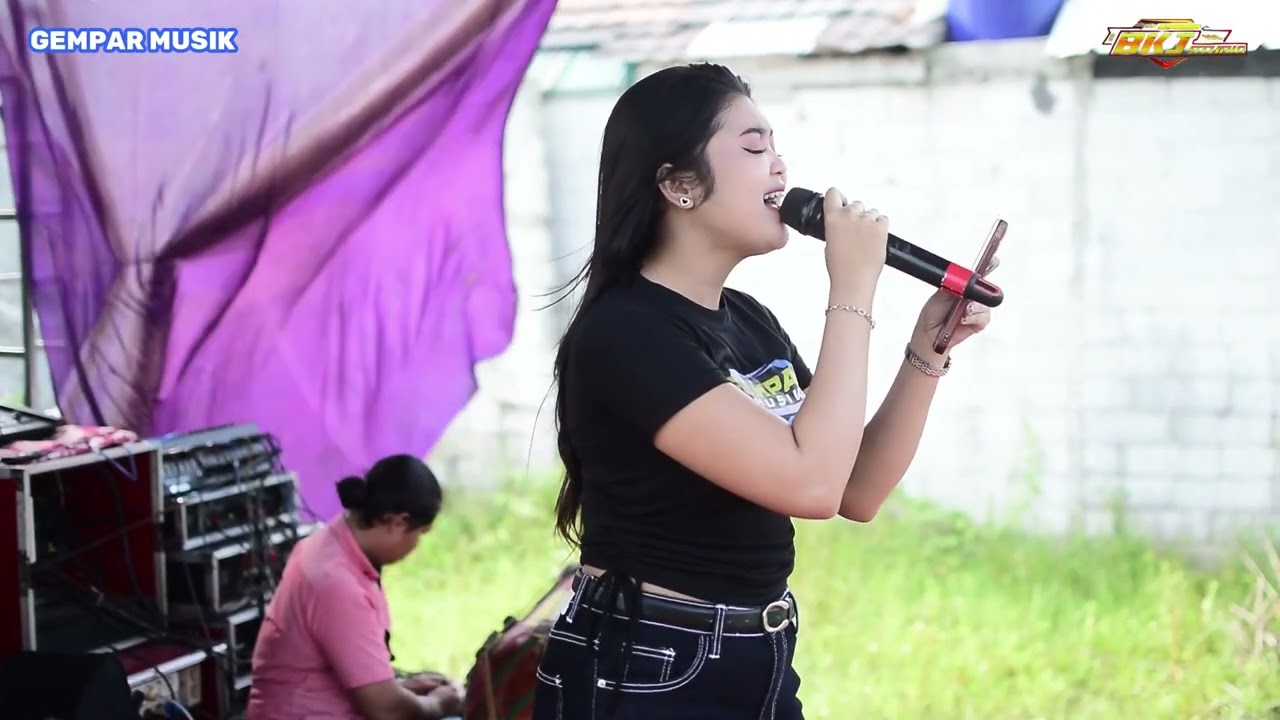 ELSA SAFIRA || PRASANGKA || GEMPAR MUSIK ULTAH MAMIH LENI