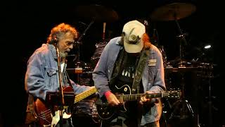 Neil Young - Everybody Knows This Is Nowhere/Powderfinger (Freedom Mortgage) Camden,Nj 5.12.24