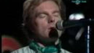 Video Cold wind in august Van Morrison