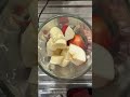 Making a simple smoothie late at night 🌿Quiet and calm moment✨ #food #vlog #life #rek