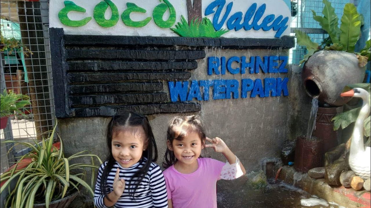 Swimming time @Coco Valley | Mommy Czell