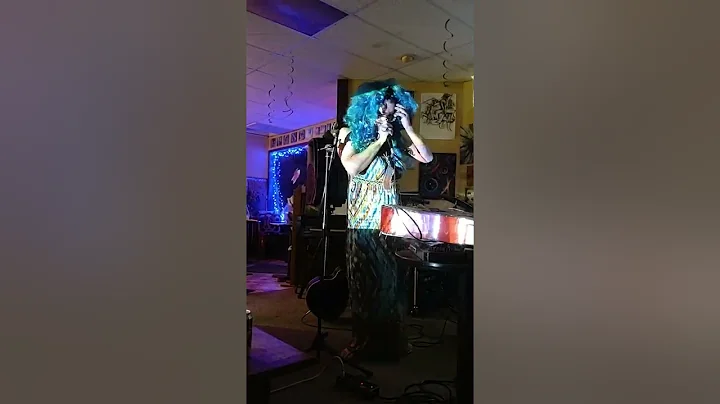 Rachel Reubens (Nate Marks) at Mz. Homophone's Alb...