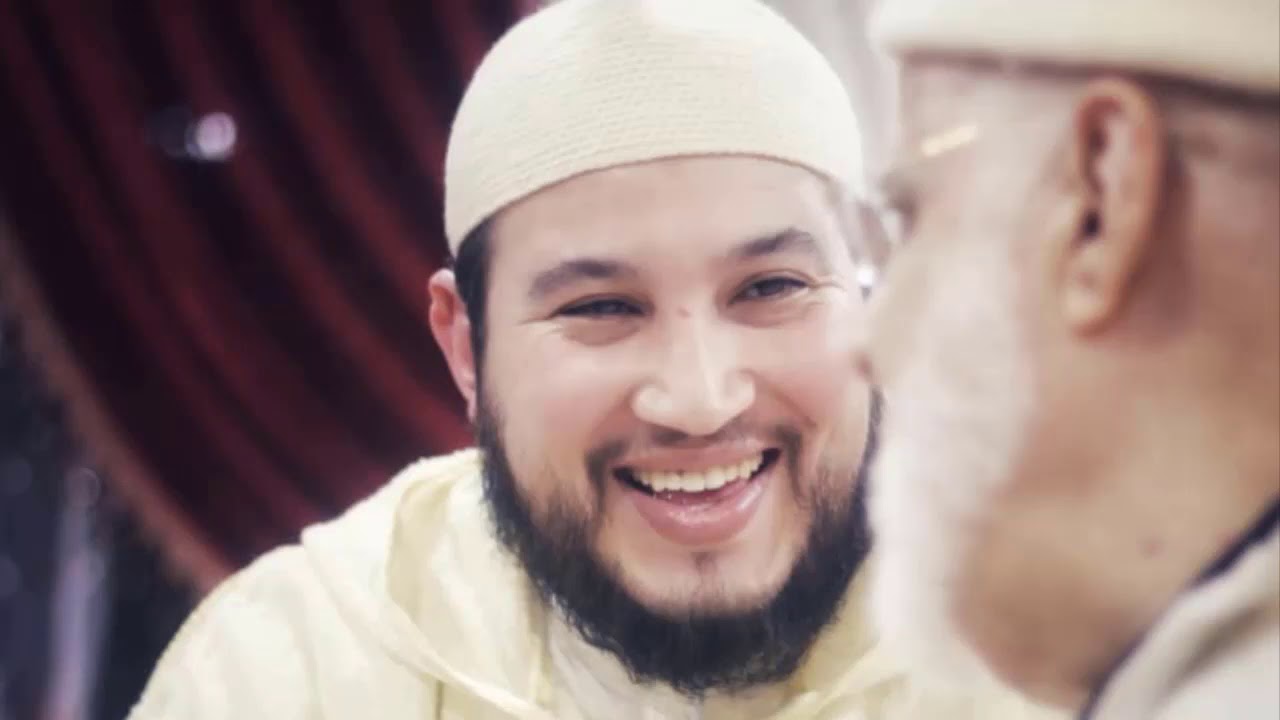 مداخلة الدكتور حكيم فضيل الإدريسي حول موضوع  مشيخة الطريقة