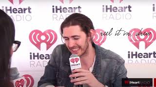 hozier suffering in interviews for 2 minutes and 21 seconds Resimi