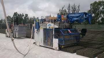 Mauritius Zenith 913SC Hollow Block Machine