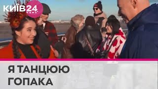 “Гарна українка я, я танцюю гопака”: як трек набув популярності?