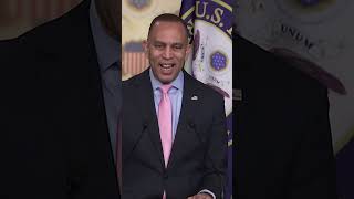 "The killing of Renee Nicole Good was an abomination, a disgrace," Hakeem Jeffries says