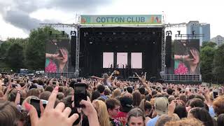 BILLIE EILISH \/\/ You Should See Me in a Crown \/\/ Music Midtown 2018 \/\/ 40,000 people