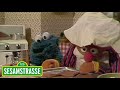 Ernies Backt Kekse Für Krümelmonster Lernen Sesamstraße