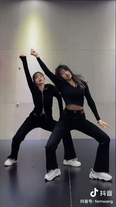 DJ Snake, Ozuna, Megan Thee Stallion & LISA sg salsa version remix taki taki Selena Gomez Cardi b