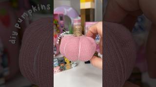 diy sock pumpkins! 🧦🎃