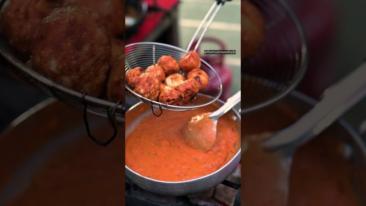 Best Makhani Gravy Momos Only Rs 60 Vivek Vihar Market Shorts