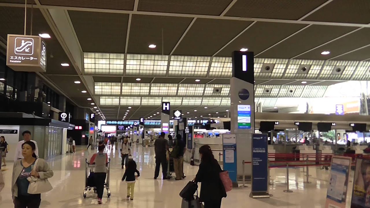 成田空港第二ターミナル出発ロビー(2014年5月) YouTube