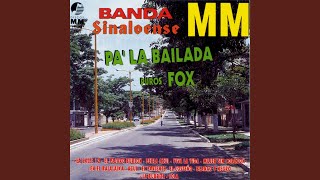 Video thumbnail of "Banda Sinaloense MM - En el Balalaika"