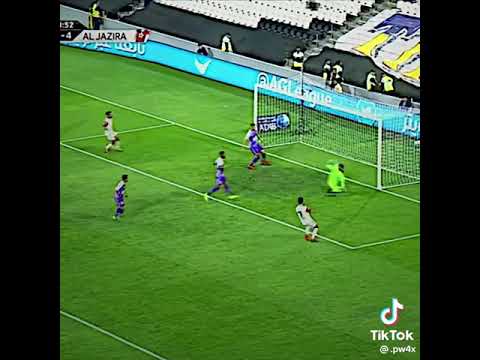 جلد نادي العين عادات وتقاليد