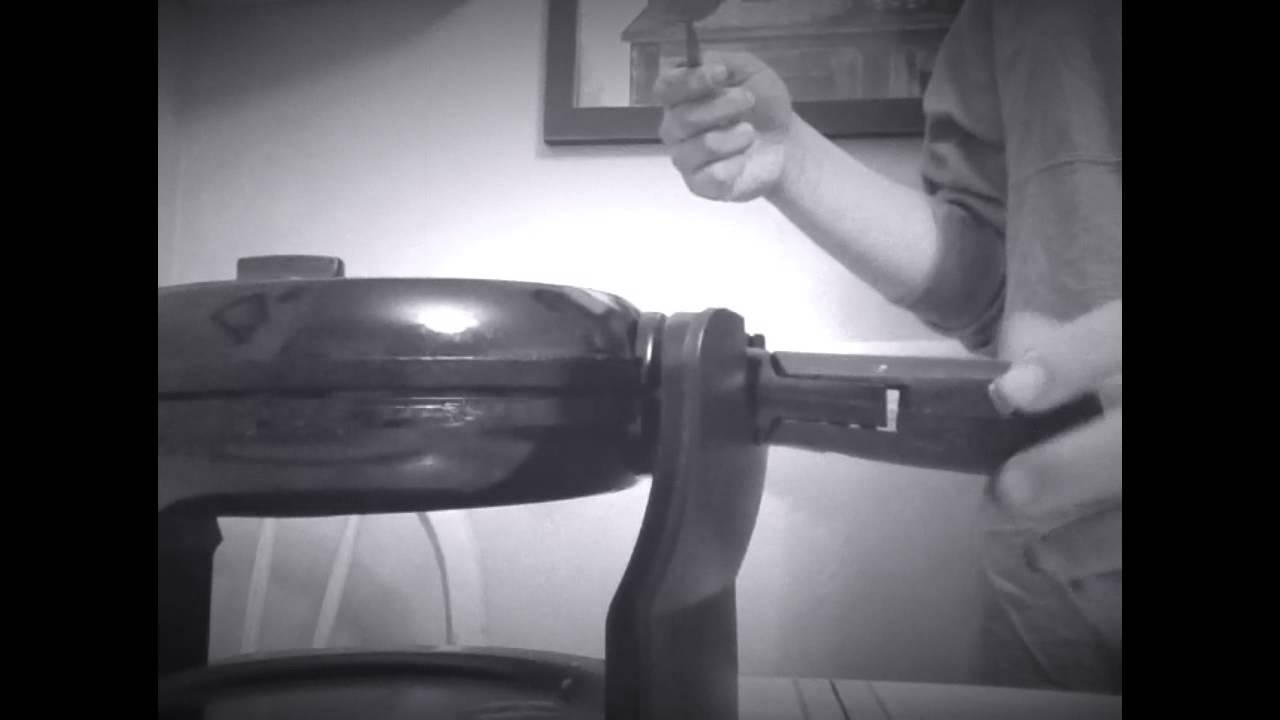 The BELLA Waffle Maker YouTube