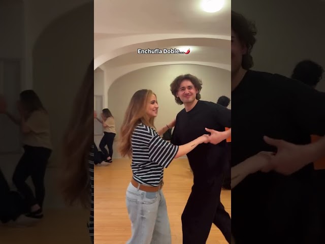 Asking our students to show their favorite move in the salsa class😅🥳

Join our Salsa classes 💃🏻🕺🏽
Perfect for begi