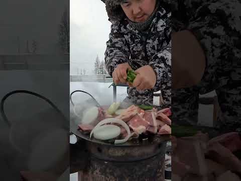 Garlic shoots with meat🥩 / Чесночные побеги с мясом🥩