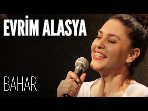 Evrim Alasya & Tuluğ Tırpan - Bahar (JoyTurk Akustik)