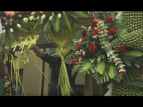 Video Hướng dẫn làm rèm cửa bằng lá dừa Cổng Cưới rồng phụng... - youtube