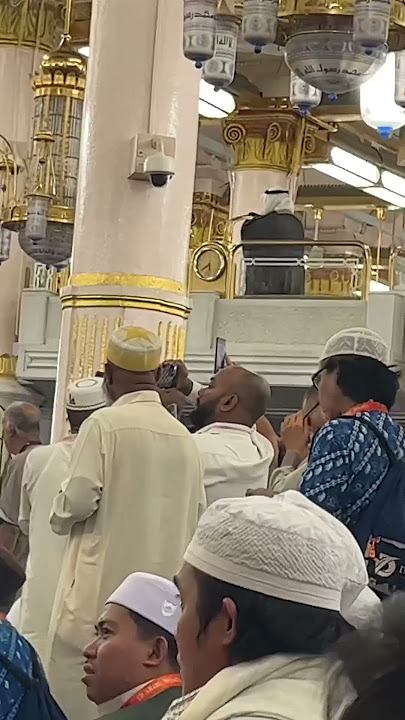 Alhamdulillah sholat asar di #raudha🤲 #youtubeshorts #ainulwofirbersaudara