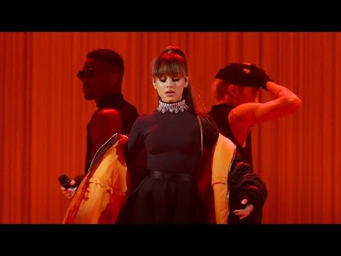 Видео: Ariana Grande - Everyday (Live at Dangerous Woman Tour DVD)