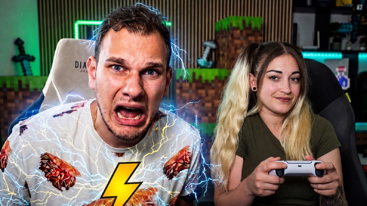 A Barátnőm Játszik, Én Szenvedek! 🤯