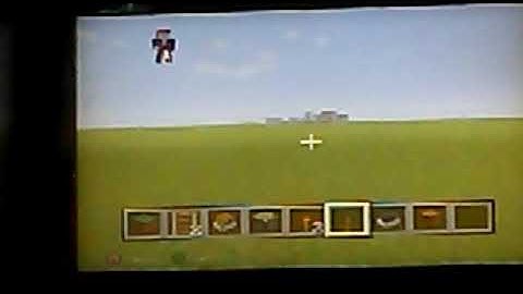 How to make a locked chest in minecraft (no mods) no addons at all