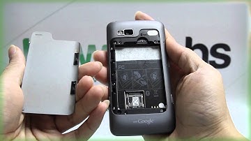 HTC G2 with Google: Taking Off and Attaching the Back Cover