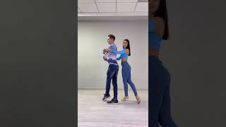 Bachata Tutorial №2 - Sergio & Daria